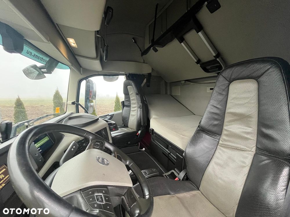 Volvo FH 500 / WERSJA LIMITOWANA / PEŁEN SERWIS / GLOBETROTTER XL / XENON - 19