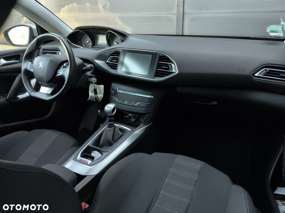 Peugeot 308 - 12
