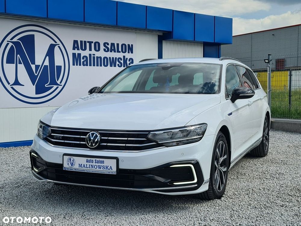 Volkswagen Passat - 10