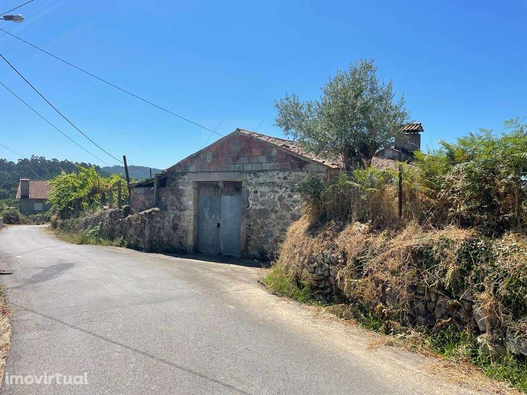 Moradias para recuperar em Fojo Lobal - Grande imagem: 2/19