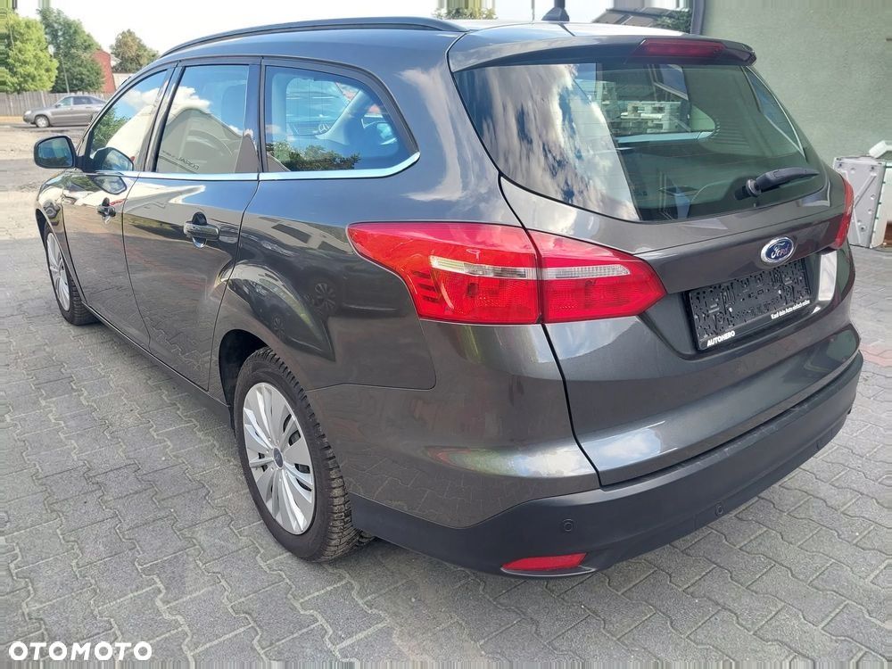 Ford Focus 2017 photo 3