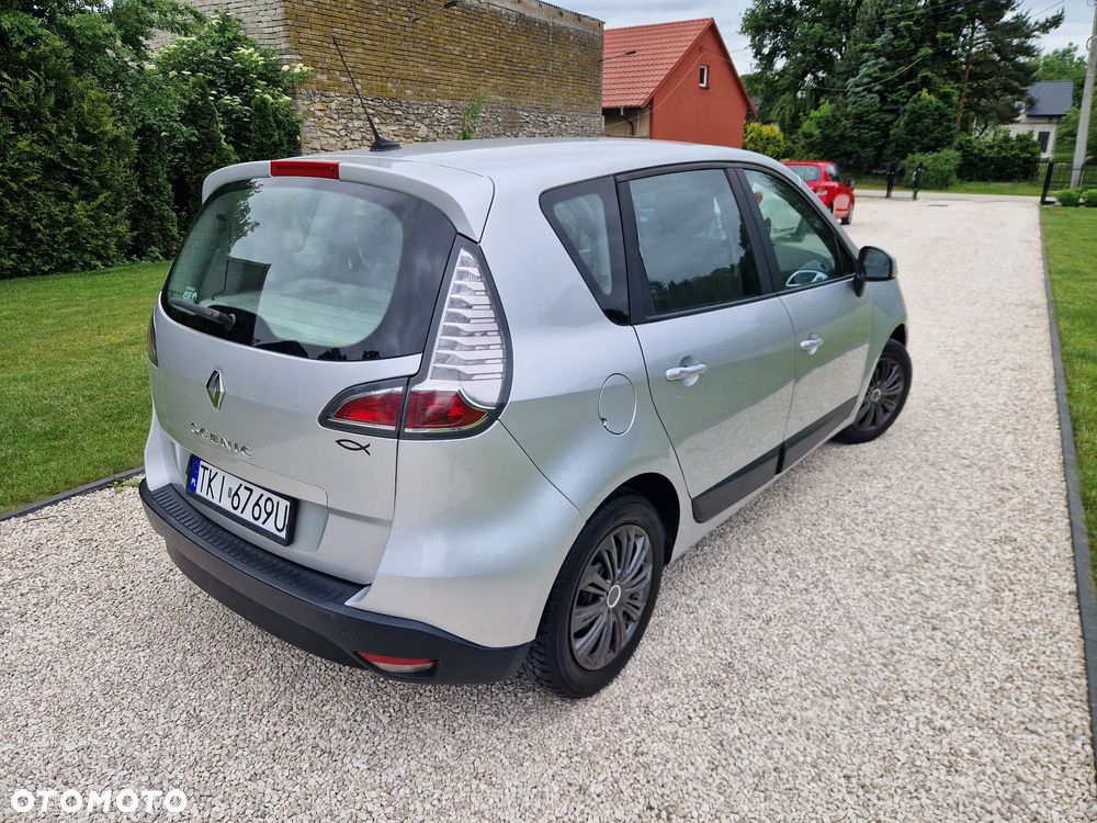 Renault Scenic 1.6 16V 110 TomTom Edition - 4
