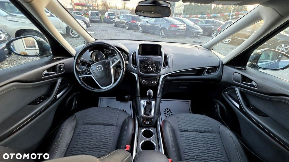 Opel Zafira - 22