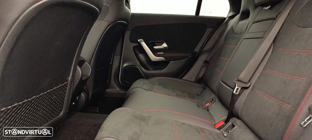 Mercedes-Benz CLA 200 d Shooting Brake AMG Line Aut. - 29