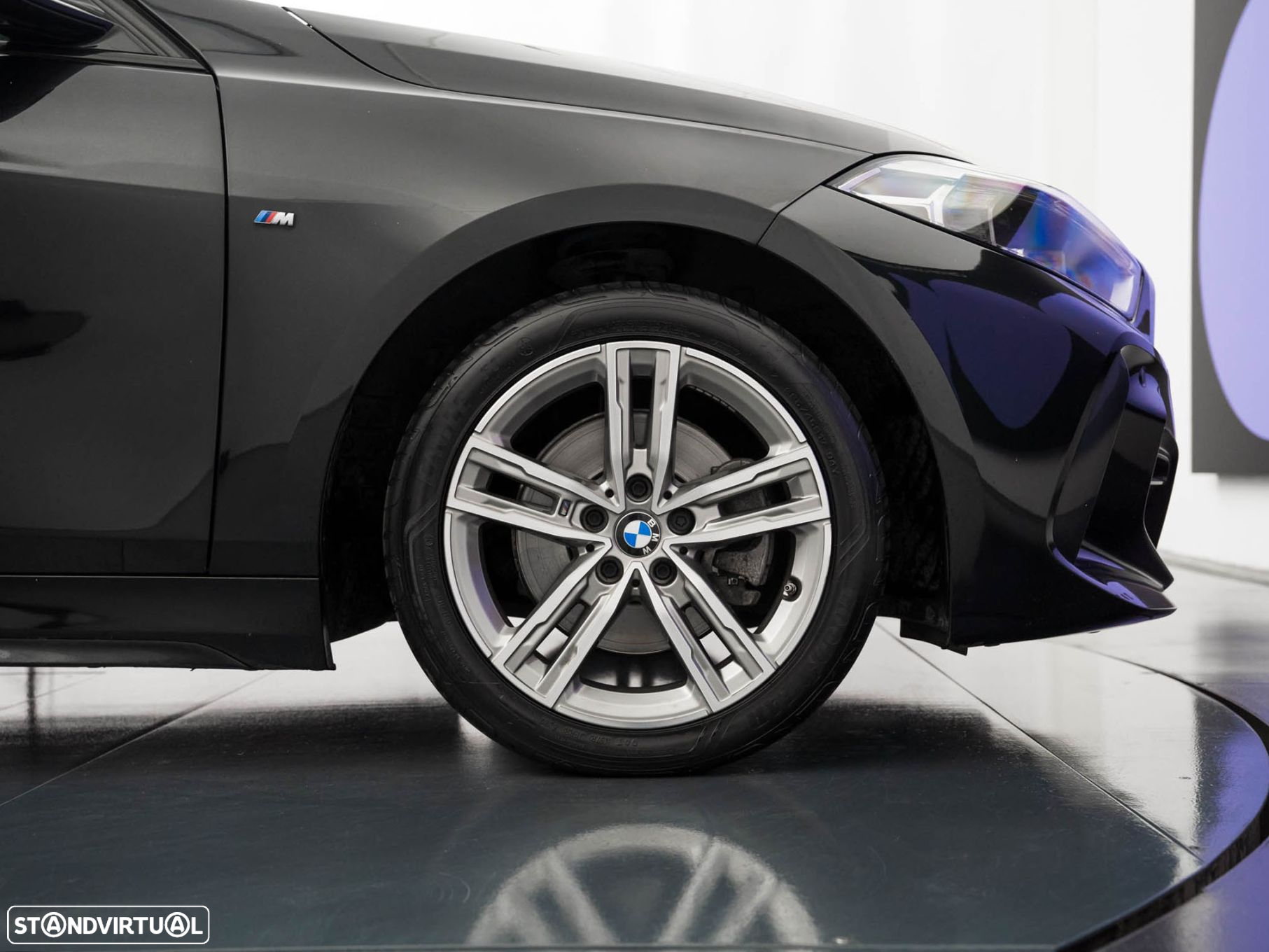 BMW 118 i Pack Desportivo M Auto - 10