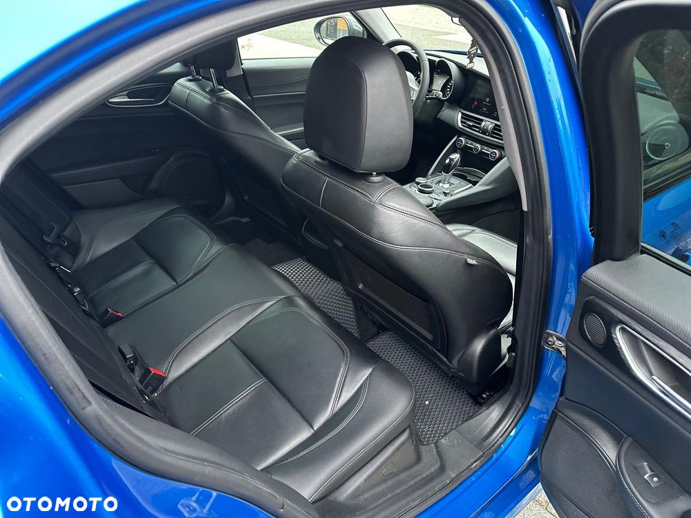 Alfa Romeo Giulia 2.2 D Turbo Super - 14