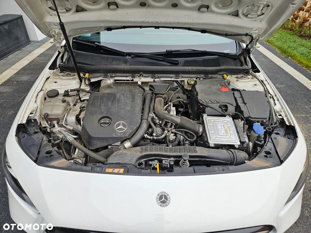 Mercedes-Benz Klasa A 200 AMG Line 7G-DCT - 30