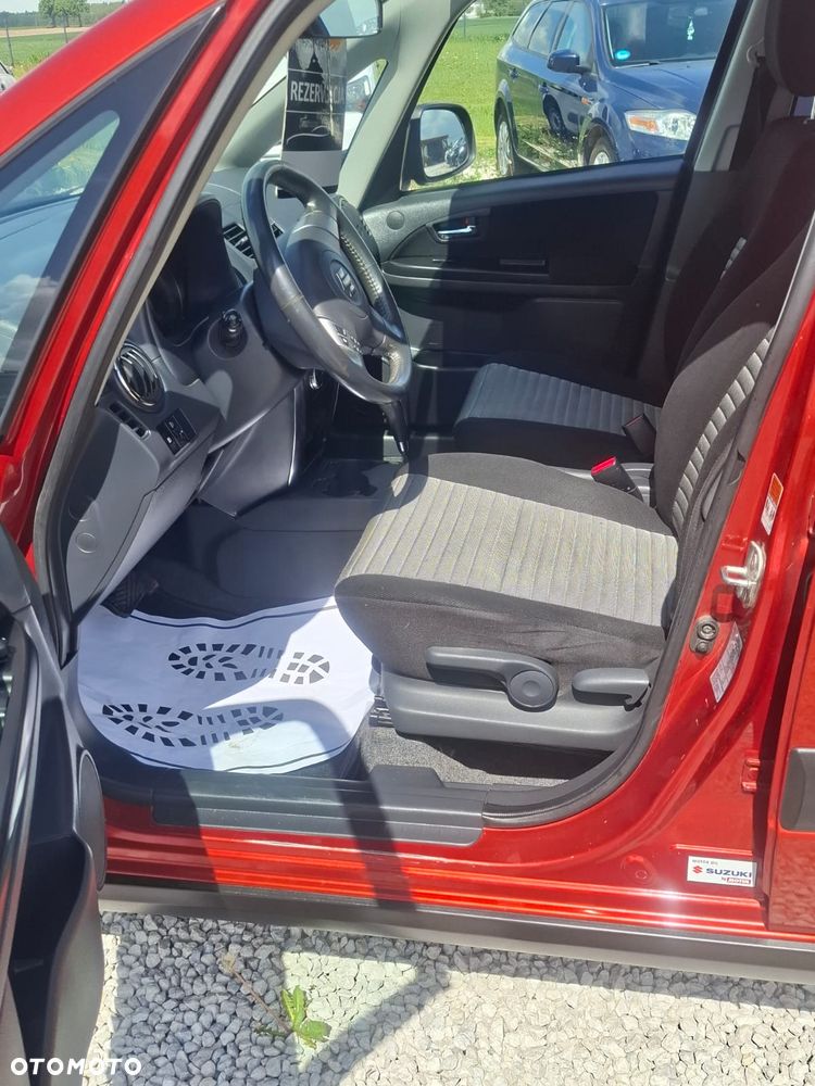 Suzuki SX4 - 4