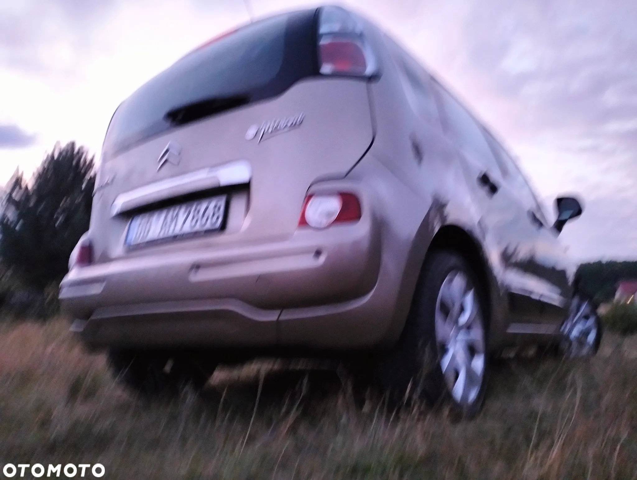 Citroën C3 Picasso 1.4i Exclusive - 19