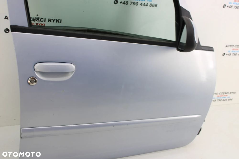 Mitsubishi Colt Drzwi Prawy Przód z30 - 4