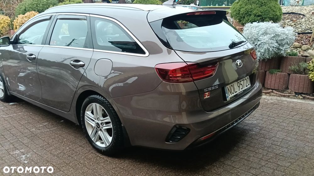 Kia Ceed 1.4 M - 8