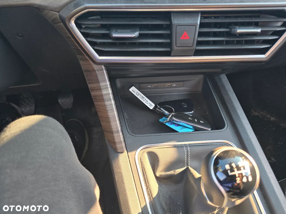 Seat Leon 1.5 TSI ACT OPF Xcellence - 25