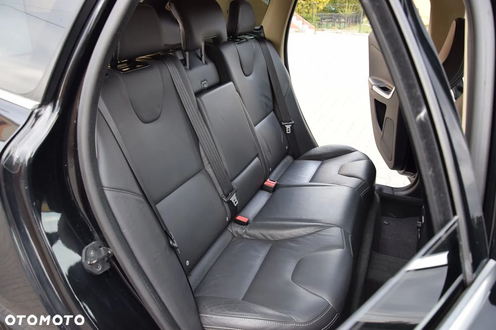 Volvo XC 60 - 20