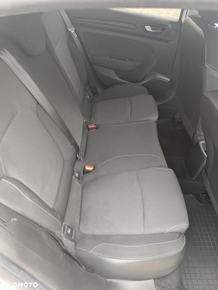 Renault Megane 1.3 TCe FAP Life - 22