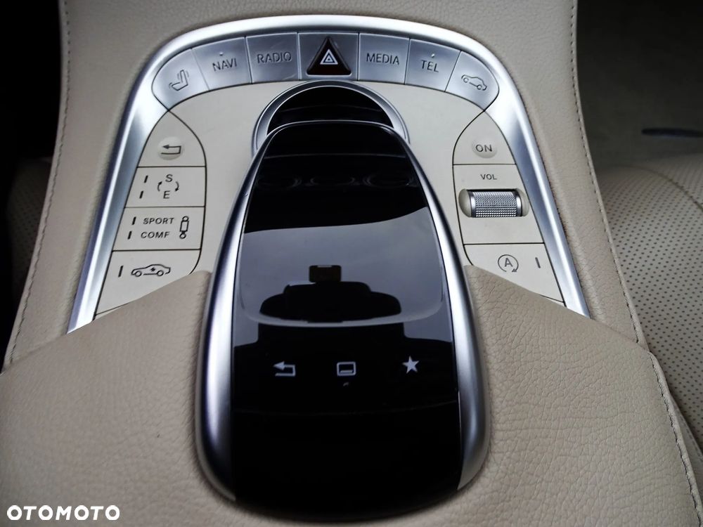 Mercedes-Benz Klasa S 500 L 7G-TRONIC - 32