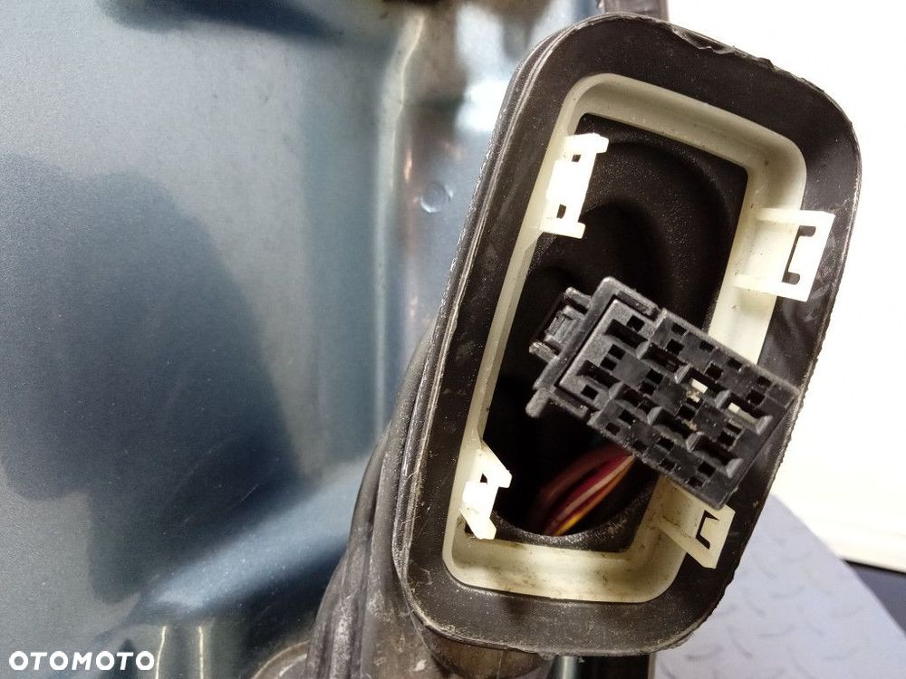 SKODA OCTAVIA II KOMBI DRZWI TYŁ LEWE TYLNE LF5X - 5