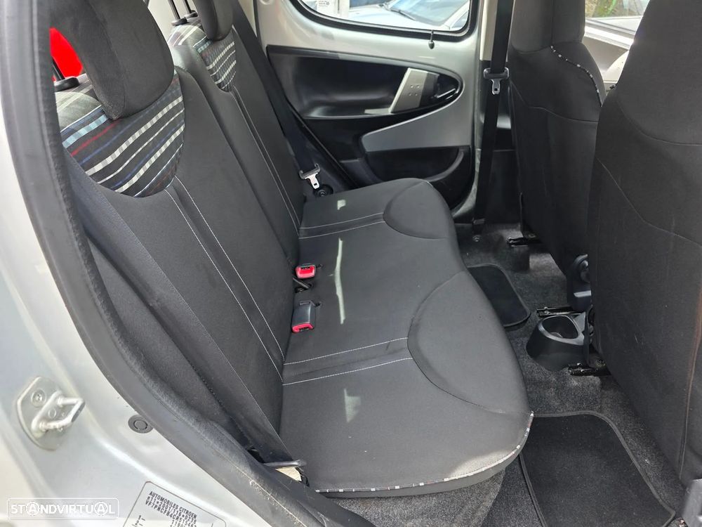Citroën C1 1.0 VTi Feel S&S - 8