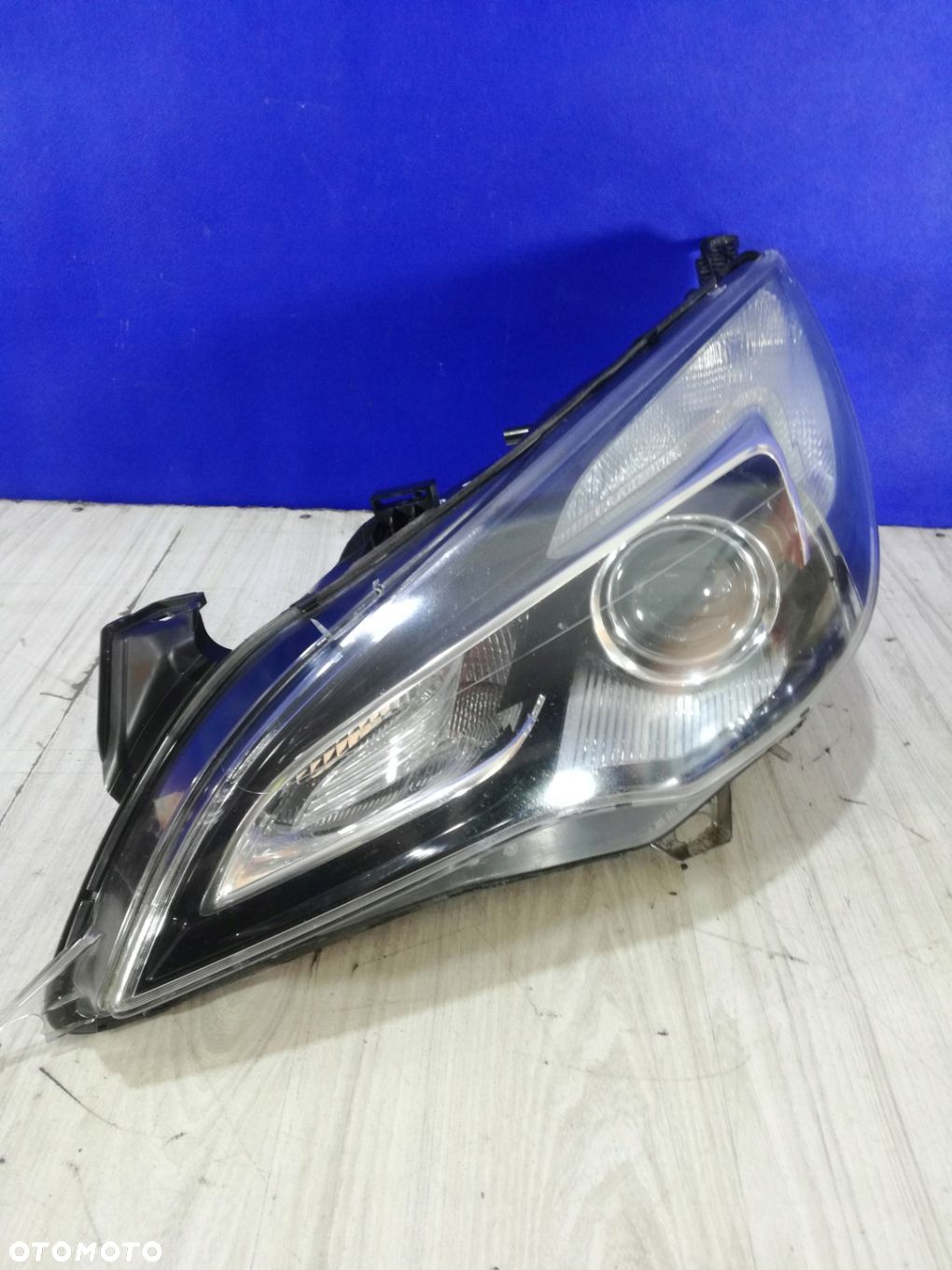 Opel Astra J 4 IV Lift 12/17 Coupe lampa reflektor przód lewa Anglik - 1