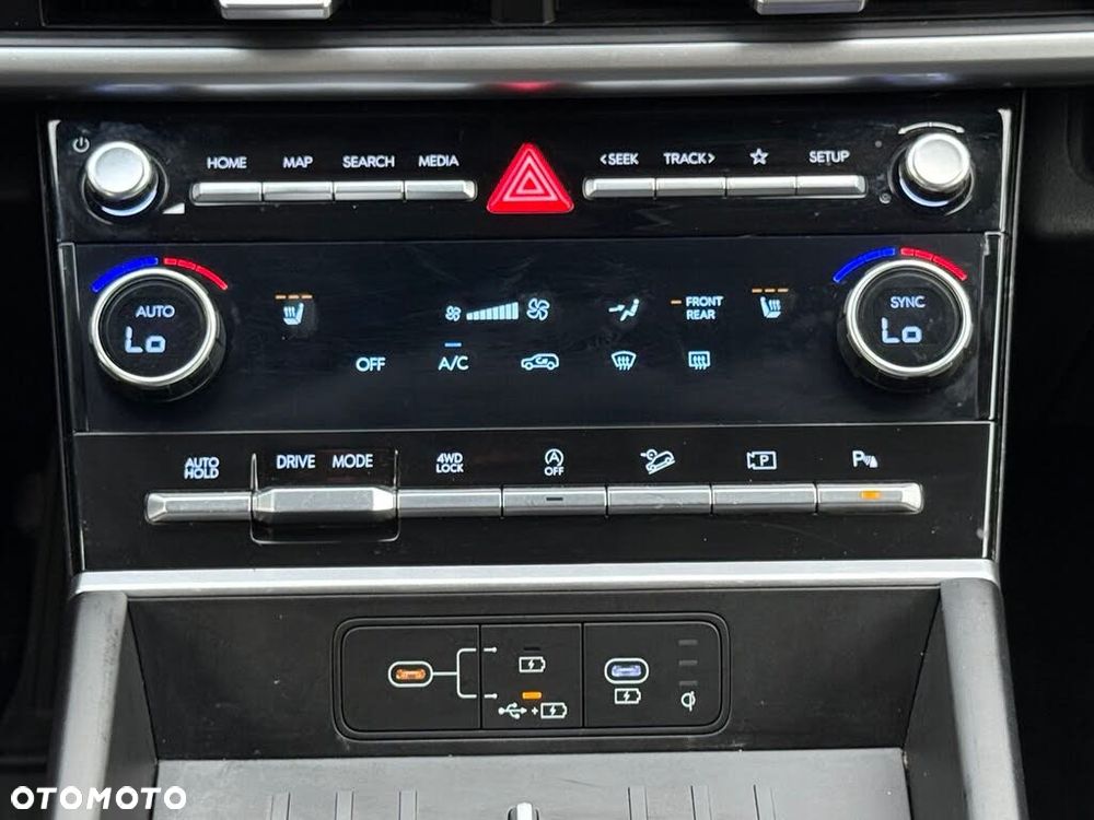 Hyundai Santa Fe 1.6 T-GDI HEV Calligraphy 4WD 6os - 14