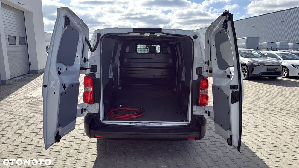 Toyota PROACE - 10