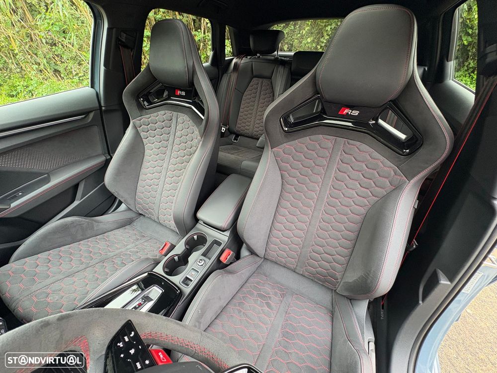 Audi RS3 Sportback 2.5 TFSI quattro S tronic - 11