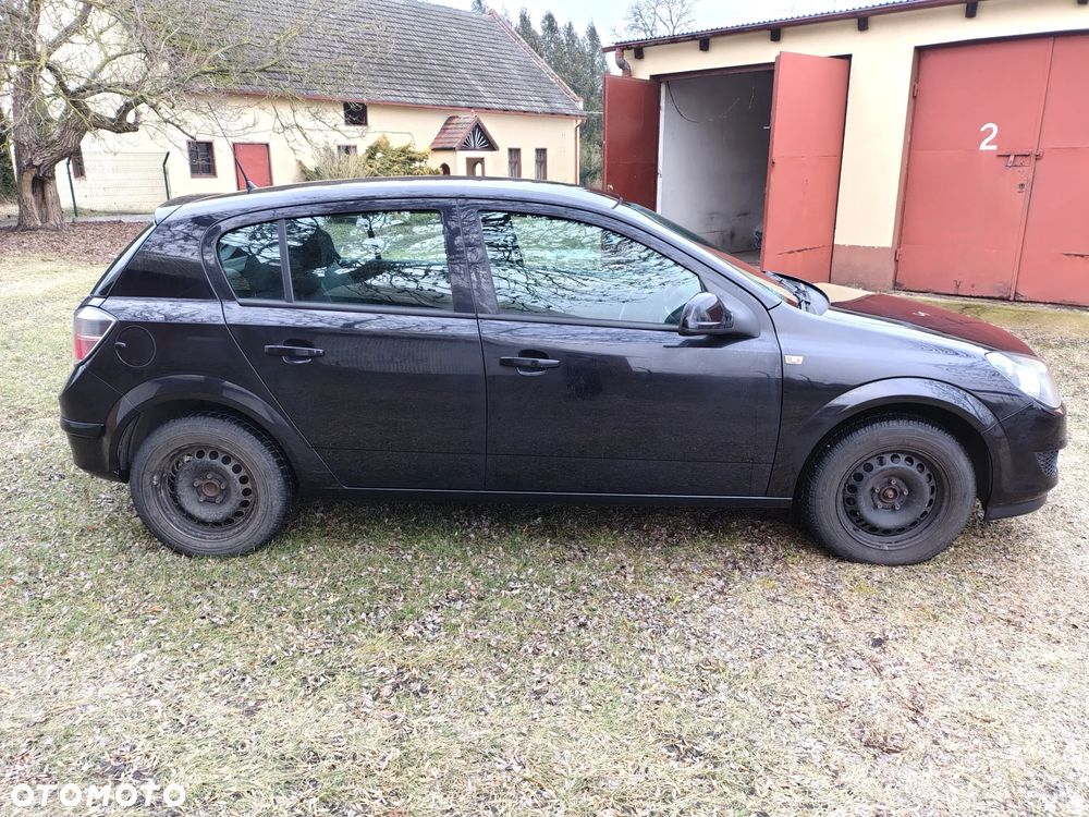 Opel Astra 1.4 - 3