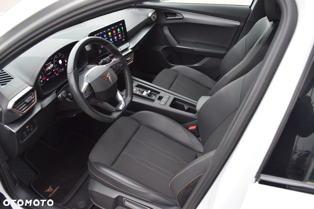 Cupra Formentor 1.4 e-Hybrid DSG - 23