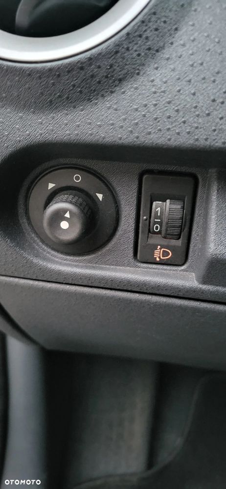 Citroën C3 1.4 16V Senso Drive X-TR Gold-Edition - 11