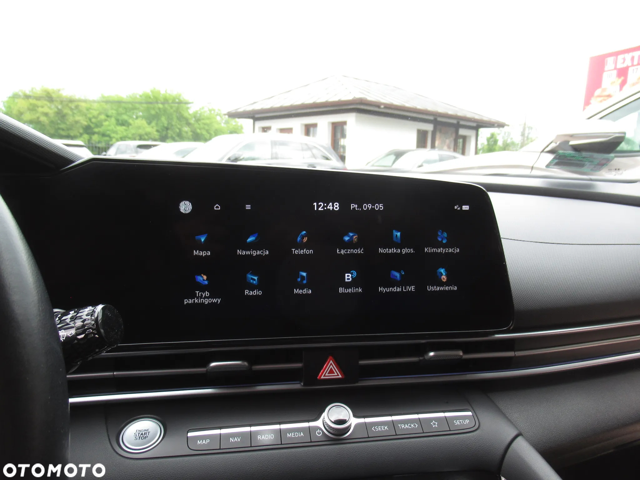 Hyundai Elantra 1.6 Executive CVT - 19