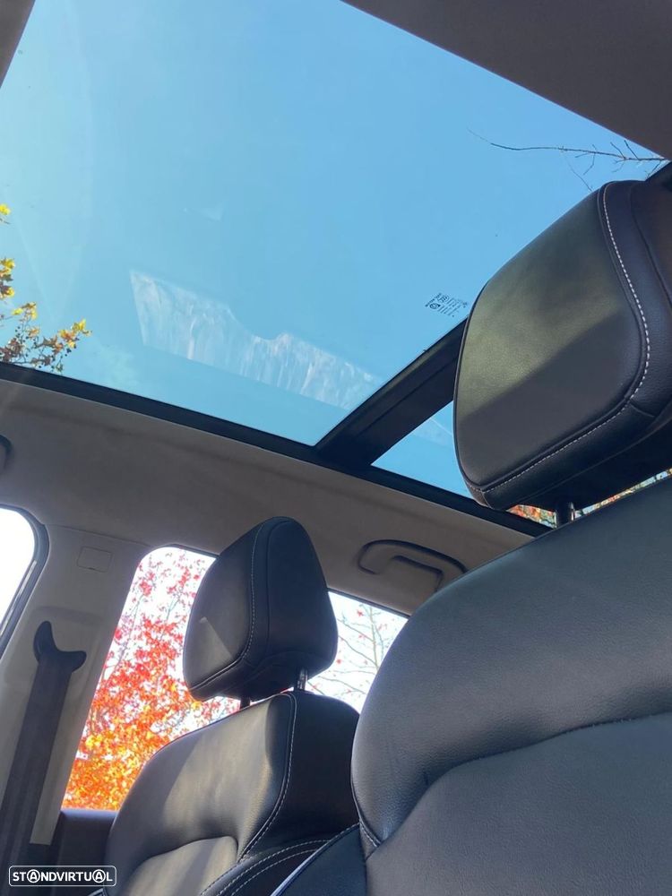 MG ZS EV Luxury - 30