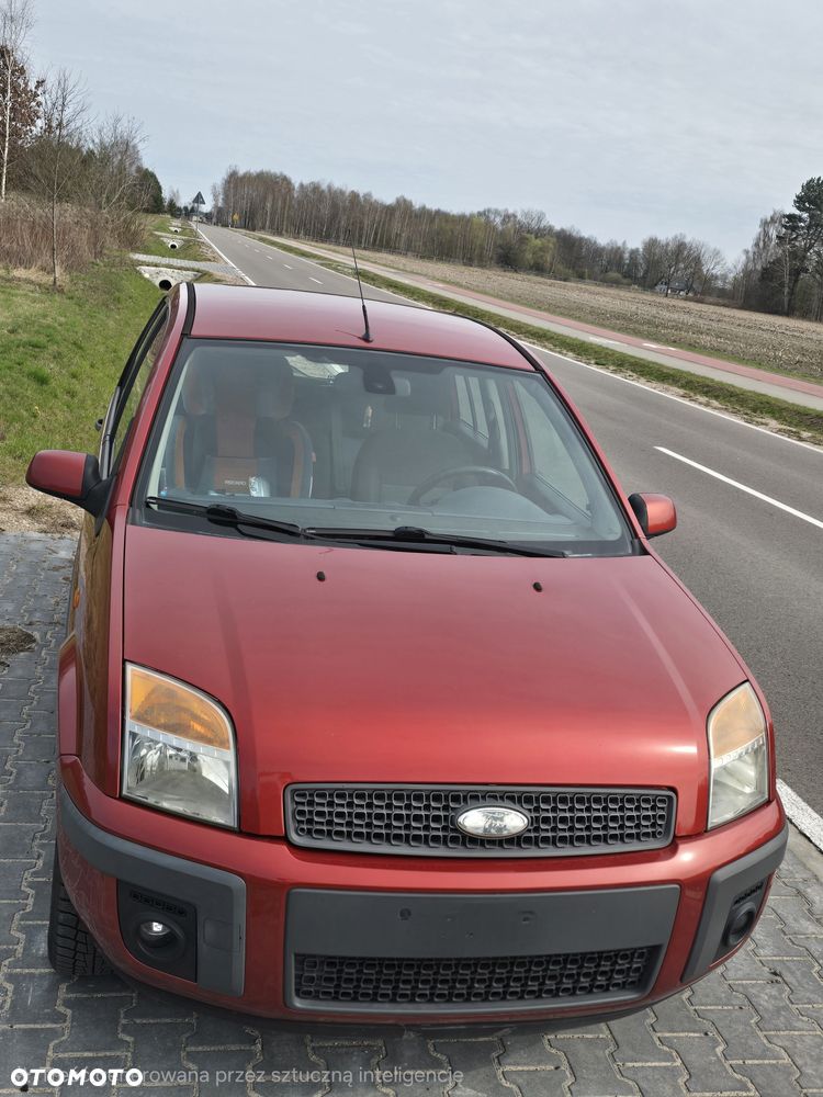 Ford Fusion - 6