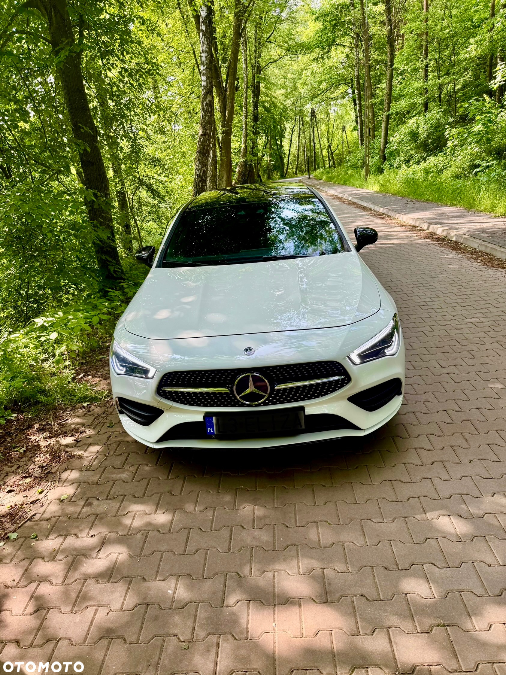 Mercedes-Benz CLA 250 4-Matic AMG Line 7G-DCT - 33