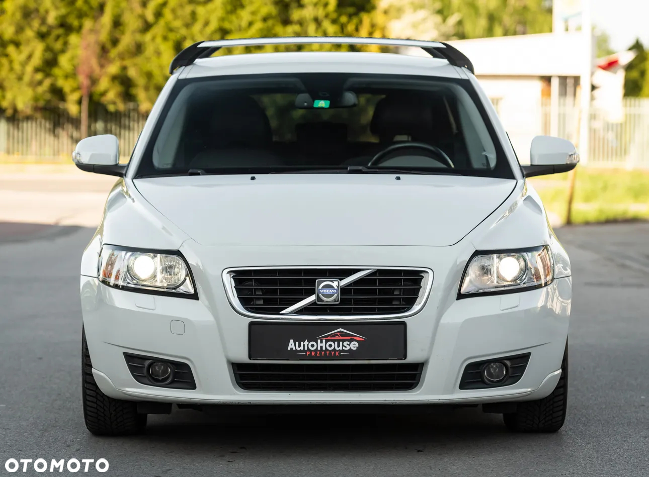 Volvo V50 2.4i Momentum - 3