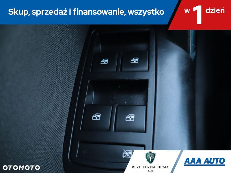 Opel Insignia - 18