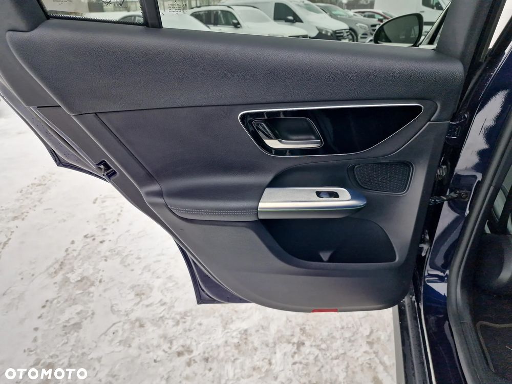 Mercedes-Benz GLC 220 d mHEV 4-Matic Avantgarde - 22