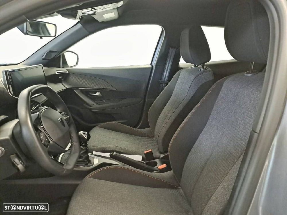 Peugeot 2008 1.2 PureTech Style - 9