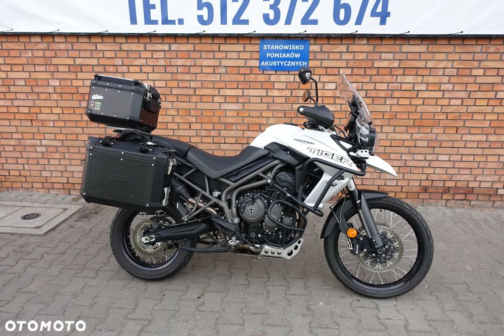 Triumph Tiger - 9
