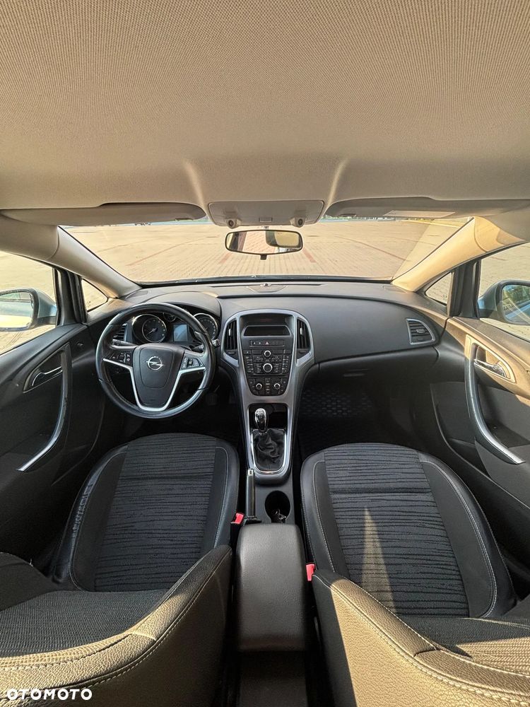 Opel Astra 1.6 Enjoy - 4