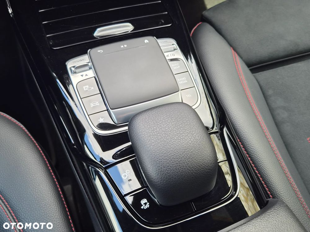 Mercedes-Benz Klasa A 35 AMG 4-Matic Edition 1 7G-DCT - 13