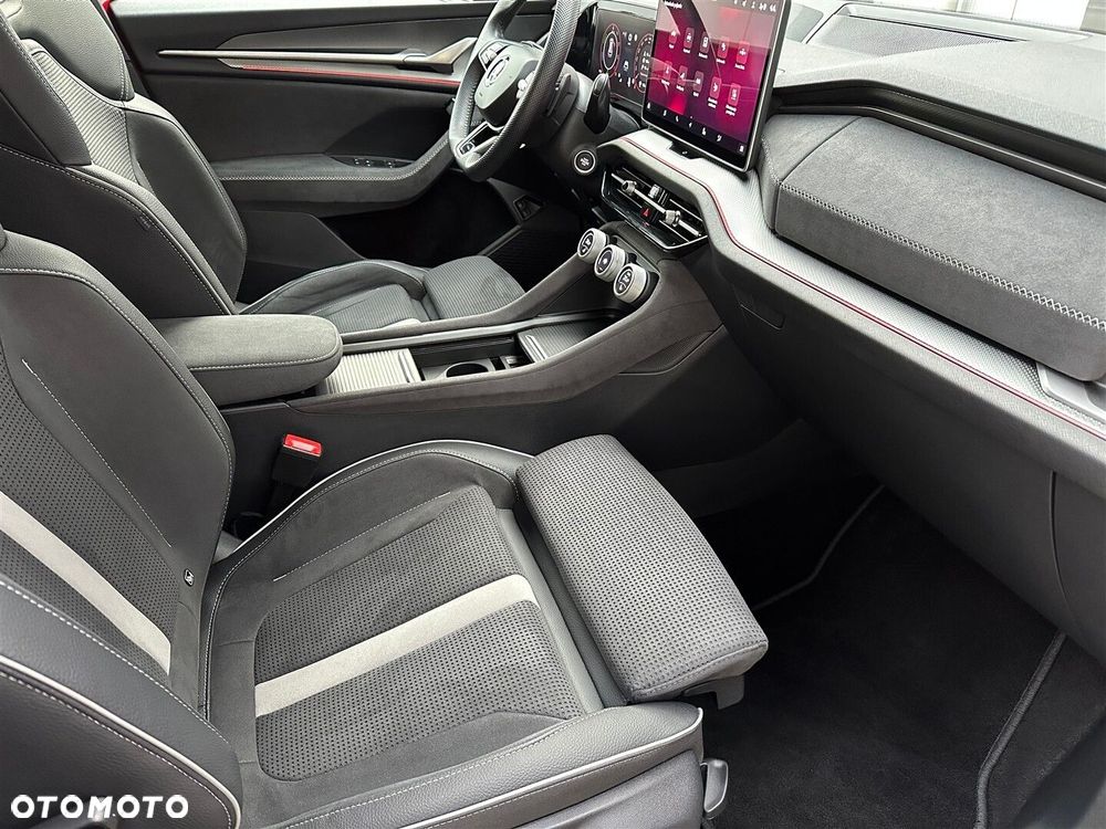 Skoda Kodiaq 1.5 TSI iV PHEV 4x2 Sportline DSG - 9