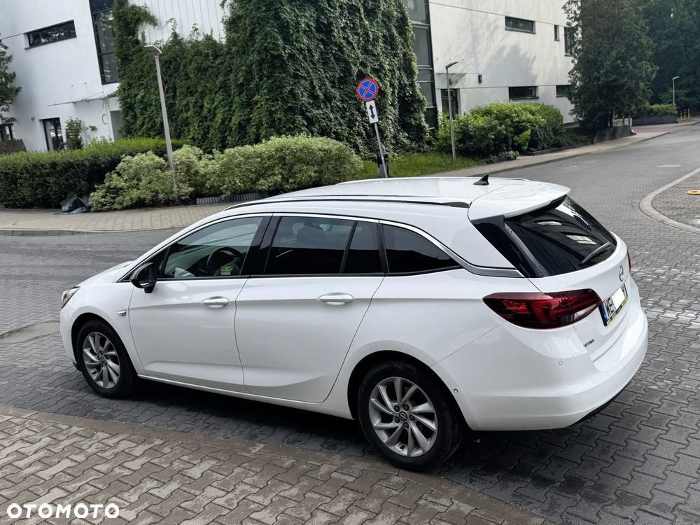 Opel Astra 1.5 CDTI Elegance S&S - 32