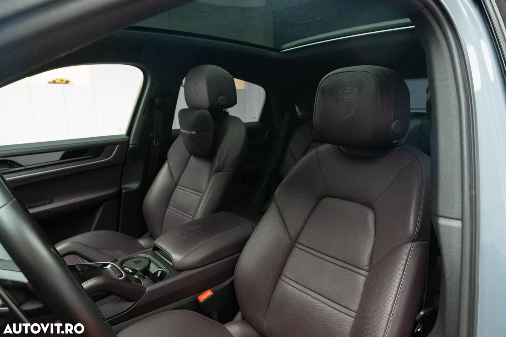 Porsche Cayenne Coupe - 22