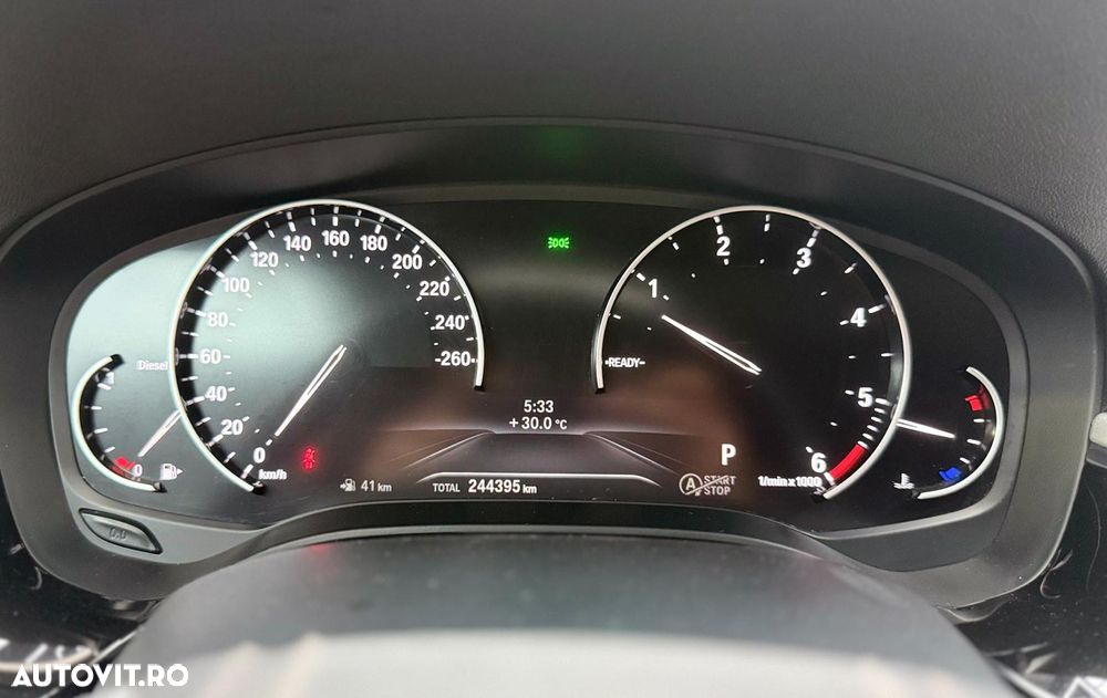 BMW Seria 5 520d xDrive Aut. - 13