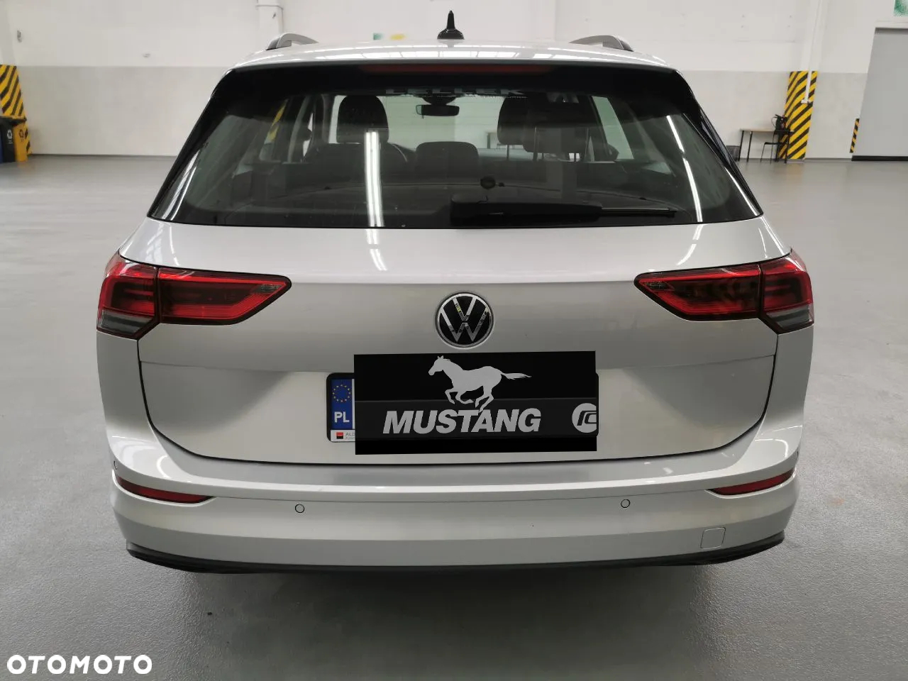 Volkswagen Golf VIII 1.5 TSI EVO Life - 7