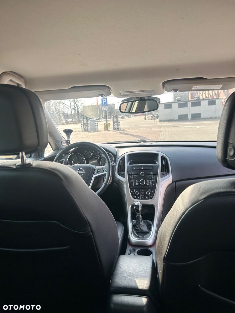 Opel Astra 1.4 Turbo - 13