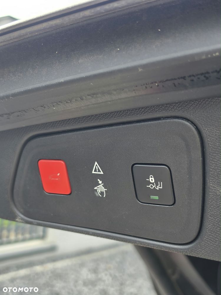 Peugeot 3008 - 19
