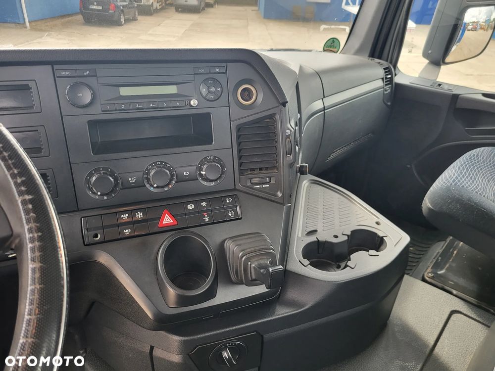 Mercedes-Benz AROCS 2645 6x4 wywrotka Meiller z Niemiec - 17