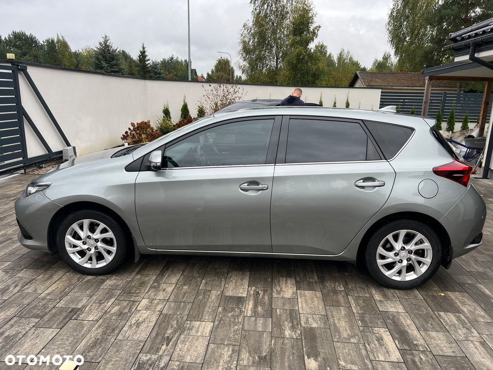 Toyota Auris 1.33 VVT-i Premium - 6