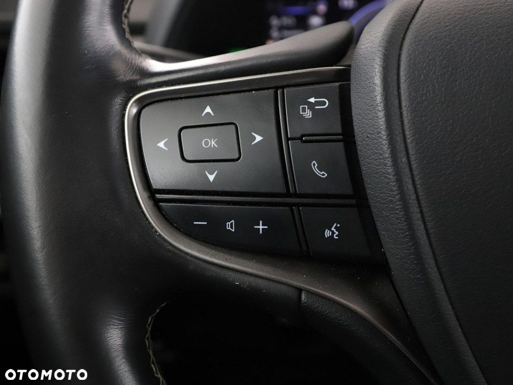 Lexus UX 250h GPF Prestige 2WD - 31