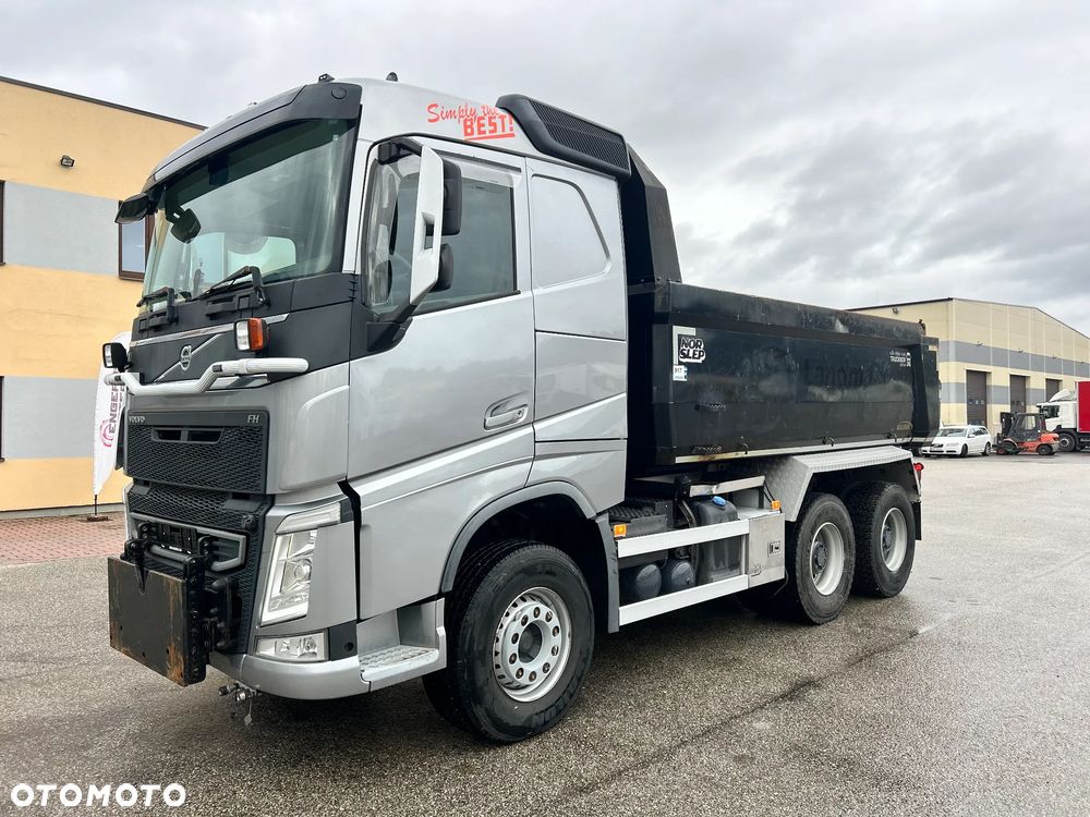Volvo FH540 6X4 EURO6 + RETARDER + LIFTING AXLE - 2
